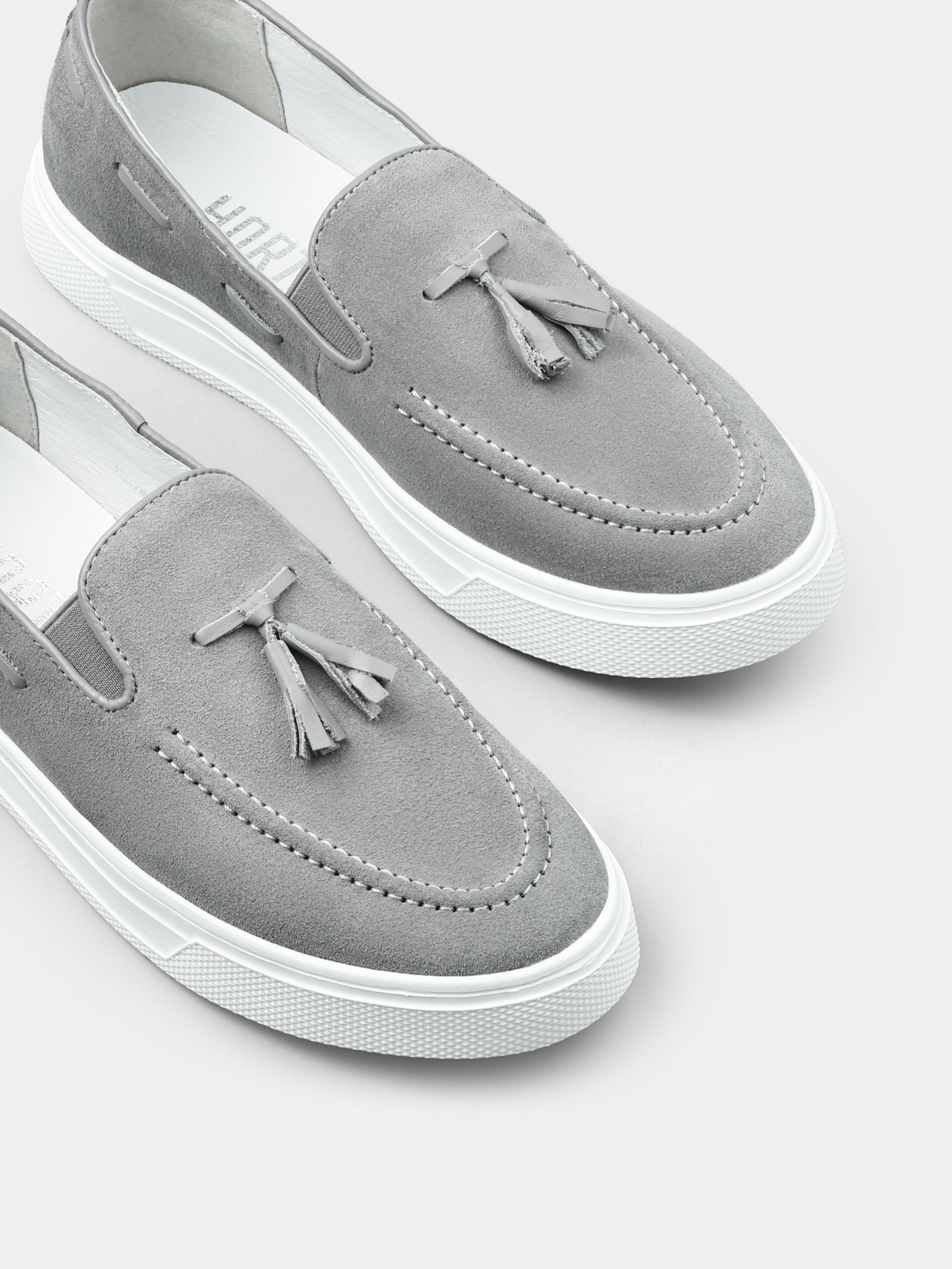 Szare Zamszowe Loafersy Spectr