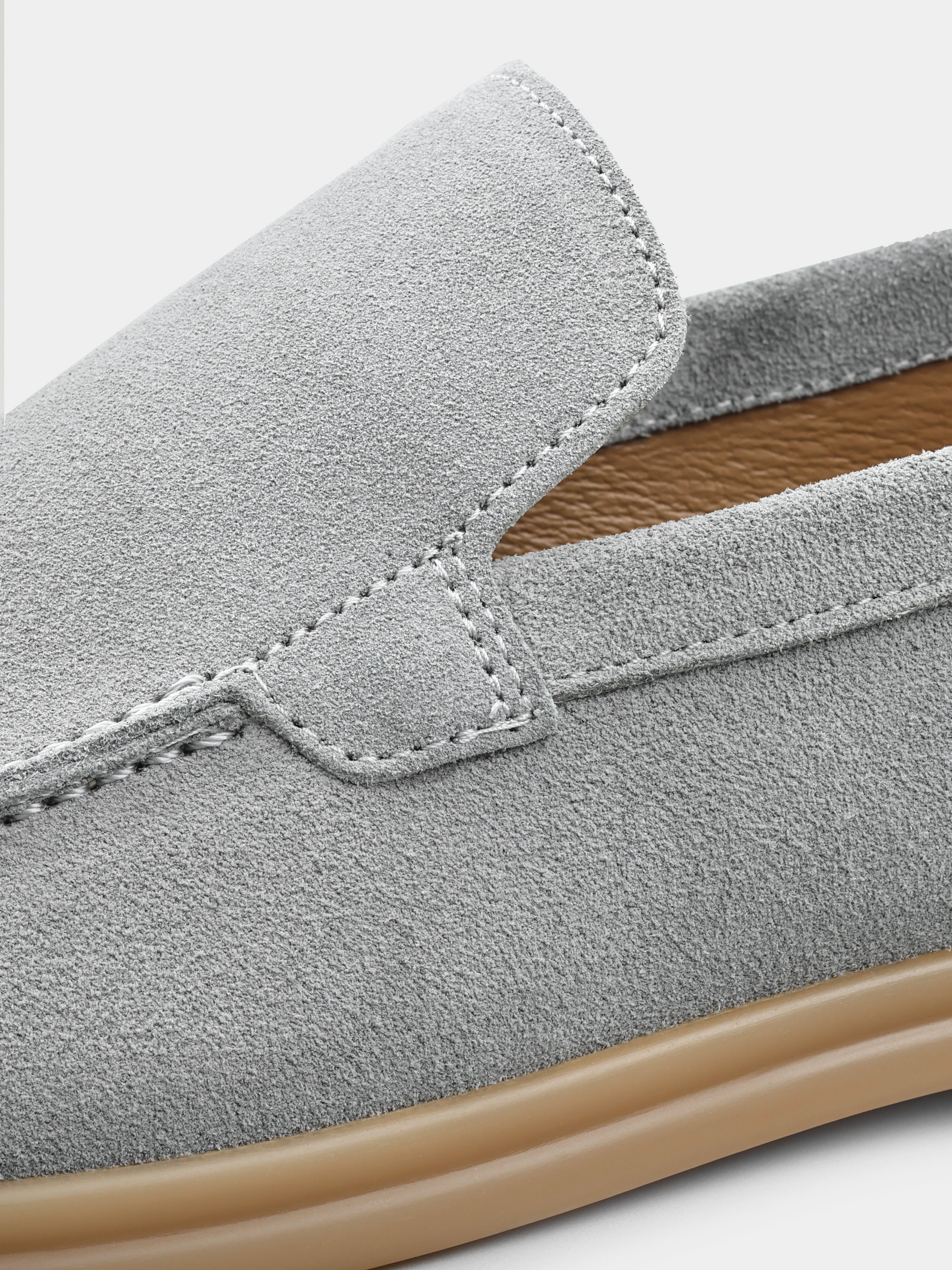 Szare Zamszowe Loafersy Fenda