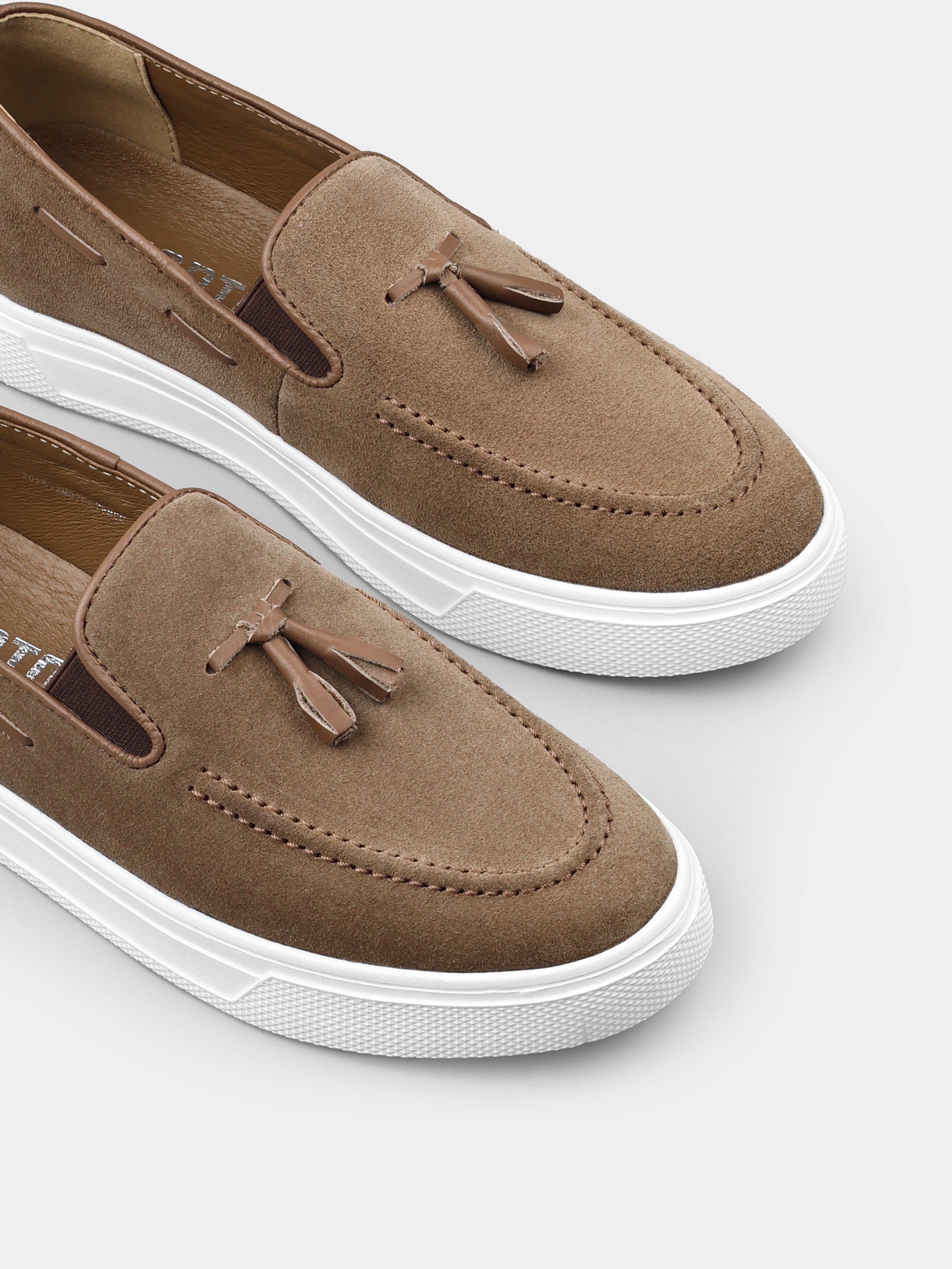 Cappuccino Zamszowe Loafersy Spectr