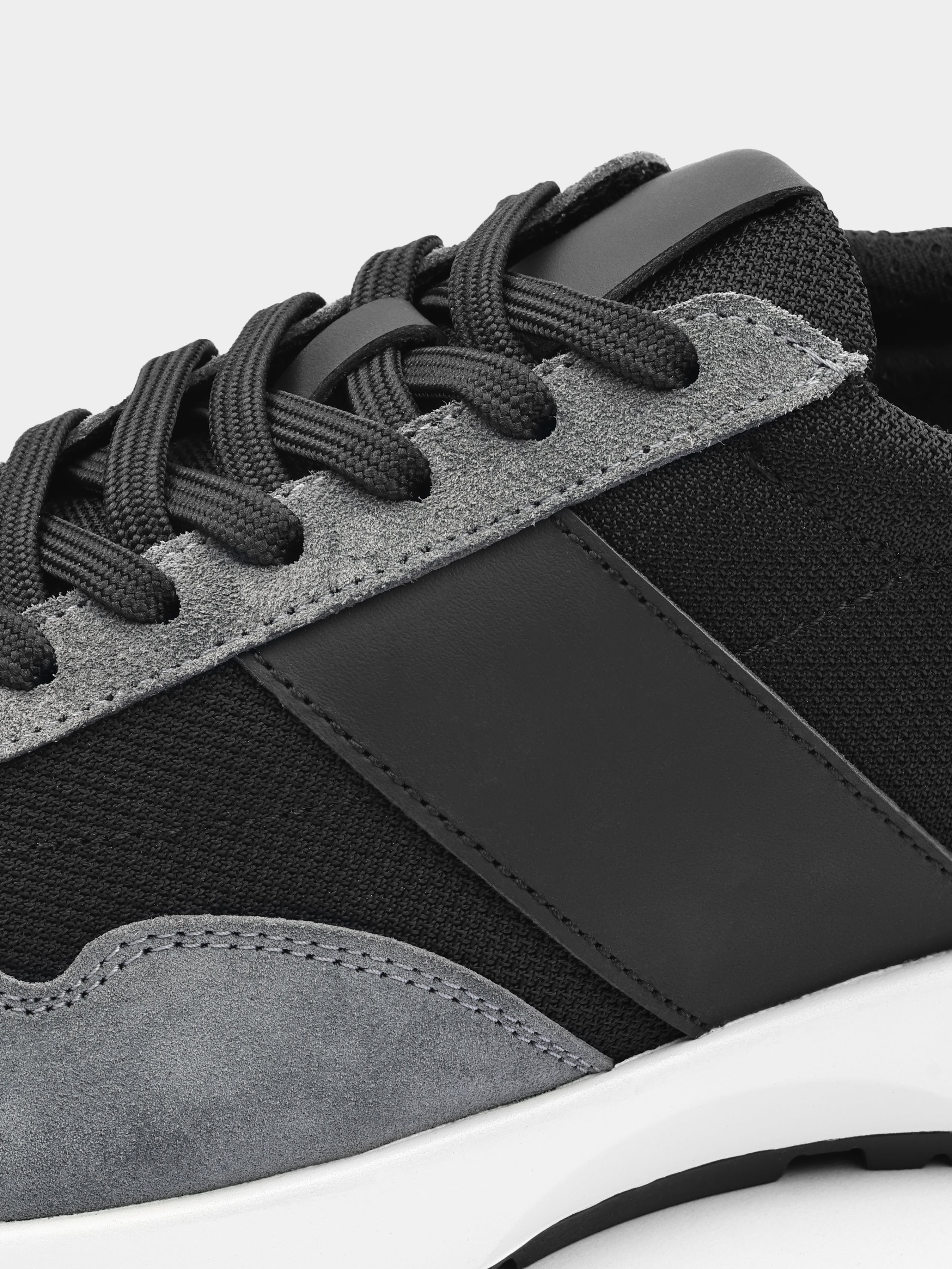 Szaro-Białe Zamszowe Sneakersy Lasciare